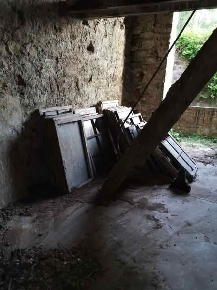 Photo of free Old windows (Pathead EH37) #3