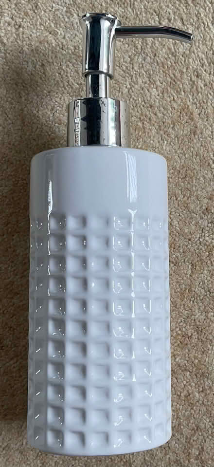 Photo of free Liquid soap dispenser (BN27) #1