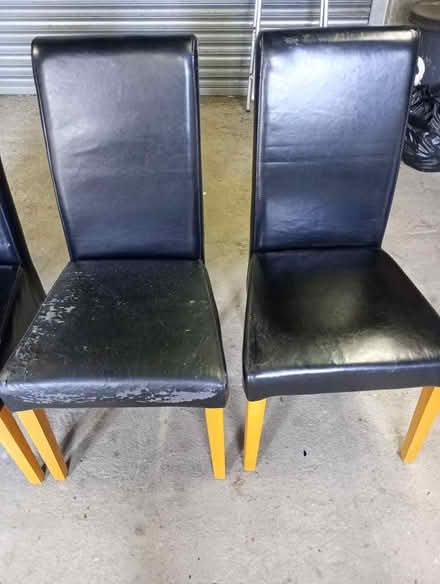 Photo of free 4 Chairs (SA15 1EN) #2