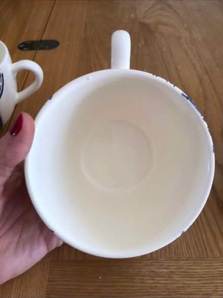 Photo of free Large Coffee/ Soup Mugs x 4 (Cheshunt En8) #3