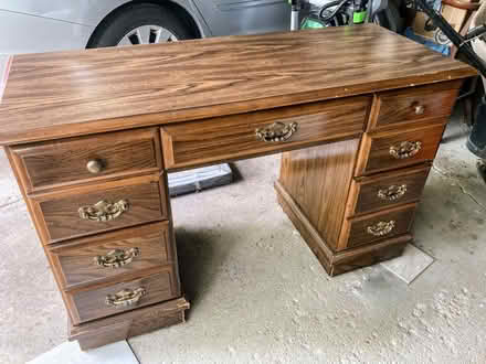Photo of free Desk (Naperville, 87th and Modaff Rd) #1