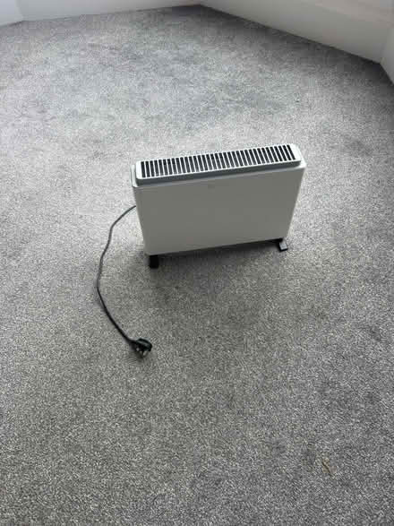 Photo of free Small space heater (Byres road G12) #1