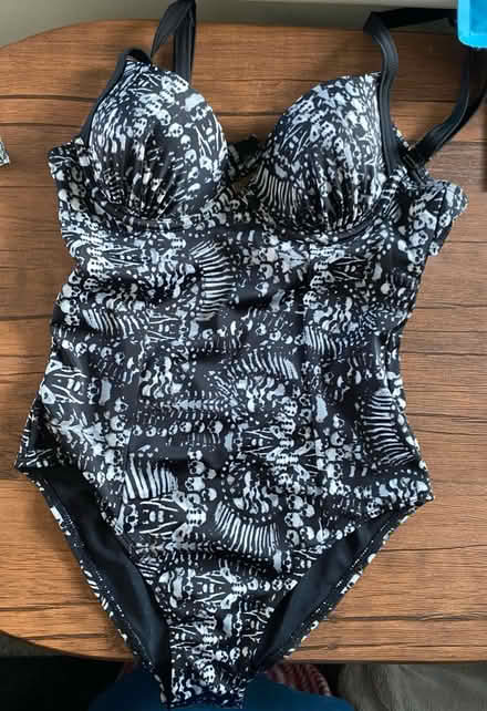 Photo of free Spin doctor swimsuit size 6 (Eastwood Leigh on sea SS9) #1