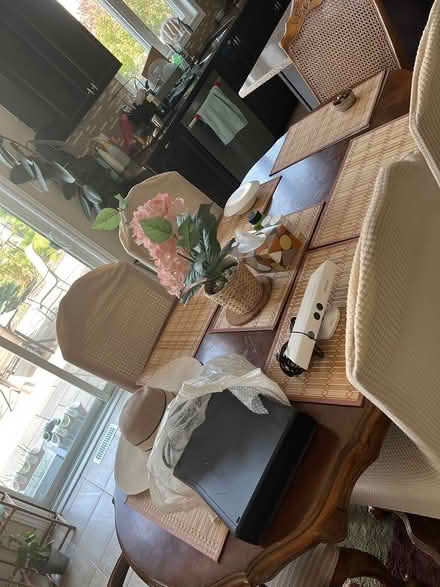 Photo of free Dinning table with 6 chairs (Barrhaven) #1