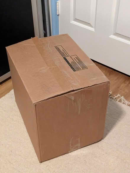 Photo of free Four Wine Shippers boxes (Pike and Rose, North Bethesda) #1