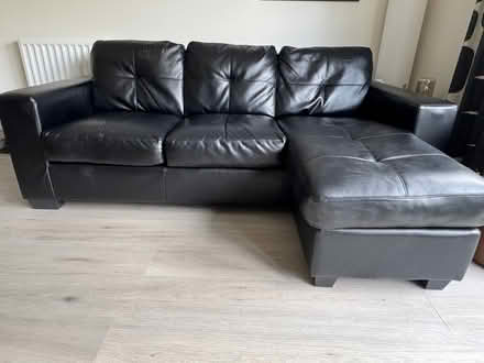 Photo of free 3 seater black leather sofa with chaise (Winchmore Hill N21) #3