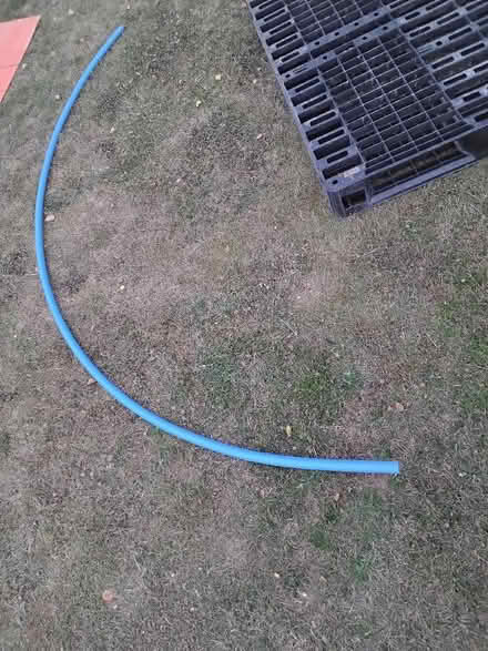 Photo of free Length of blue water pipe (Welwyn AL6) #1