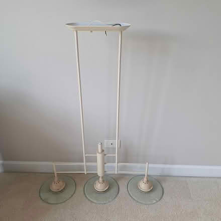 Photo of free Kitchen light (Naperville) #1