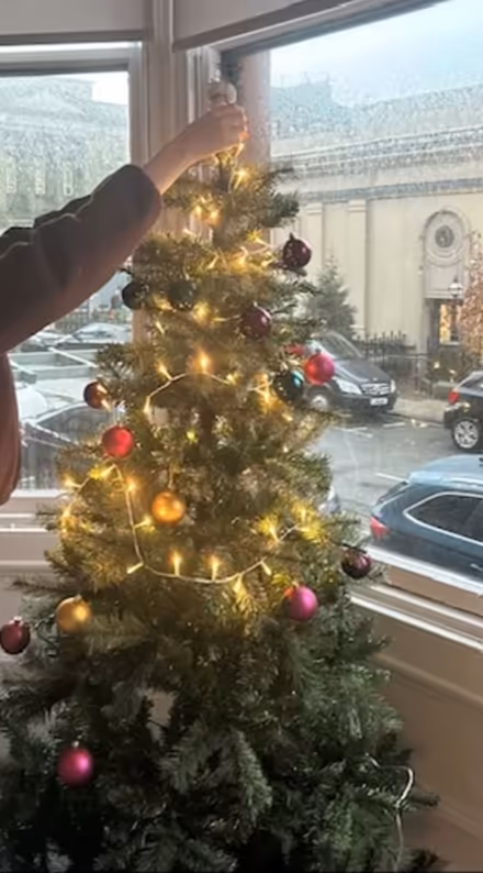 Photo of free 6 foot Christmas tree (Byres road G12) #1