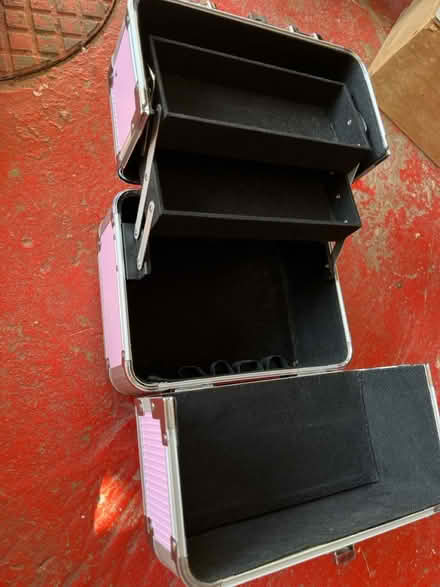 Photo of free Beauty box holder (Tunbridge Wells) #3