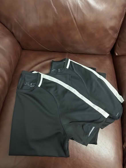 Photo of free Small men’s clothes (Common Edge FY4) #2