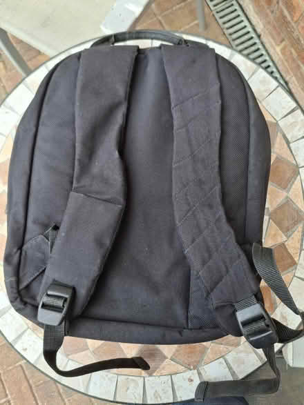 Photo of free Samsonite laptop bag/backpack (SN25 Abbey meads) #2
