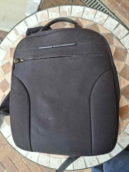 Photo of free Samsonite laptop bag/backpack (SN25 Abbey meads) #1