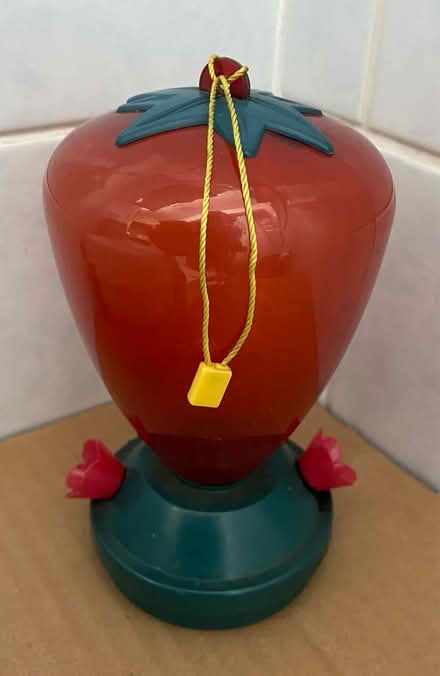 Photo of free Hummingbird feeder (Bloor/ The West Mall) #1