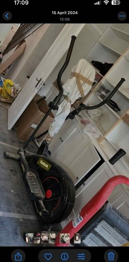 Photo of free Reebok cross trainer (maybe faulty) (Northwoood HA6) #1