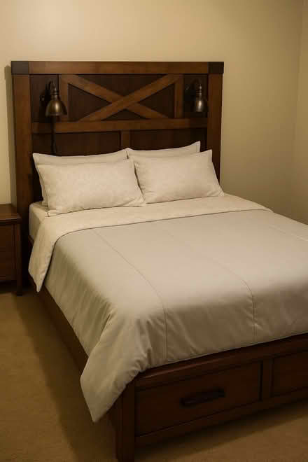 Photo of free Full Size Bed (Eastern/Sunridge Heights) #1