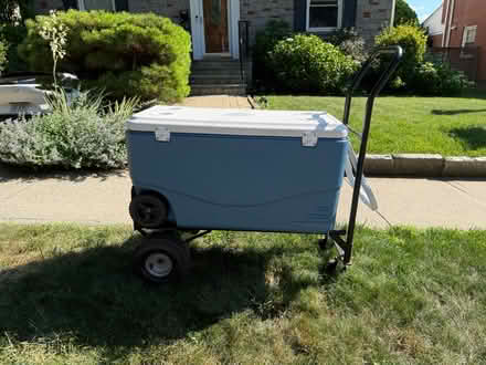 Photo of free Metal handtruck (Mount Vernon, NY) #1