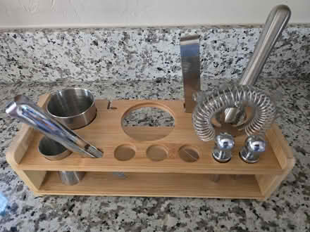 Photo of free Bar Set (Tracy,) #1