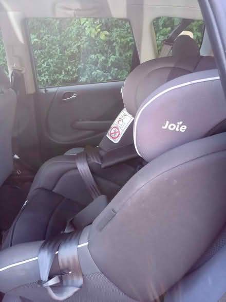 Photo of free Car seat (Fairfield Road, Burgess Hill) #2