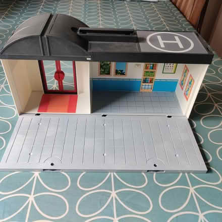 Photo of free Playmobil Fold Away Medical Centre (Knighton LE2) #2