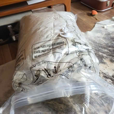 Photo of free Super king feather/down duvet 4.5 tog (Oaklands nr Welwyn AL6) #1