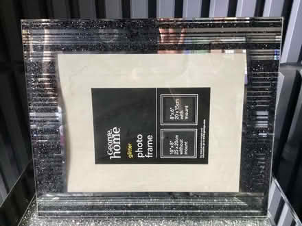 Photo of free Glitter edge photo frame (Hatfield, AL10) #2