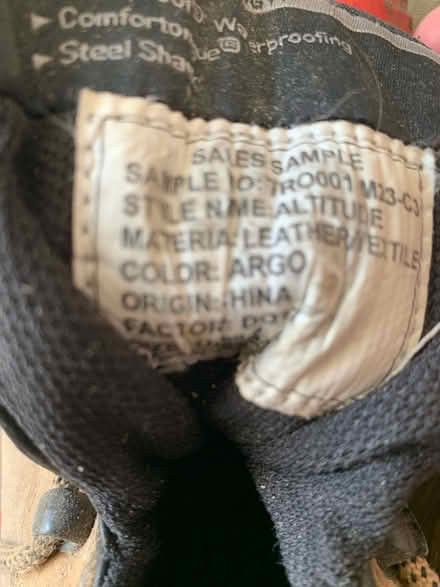 Photo of free Men’s Work Boots (South Brampton) #4