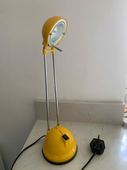 Photo of free Yellow desk lamp (Saughall village CH1) #1