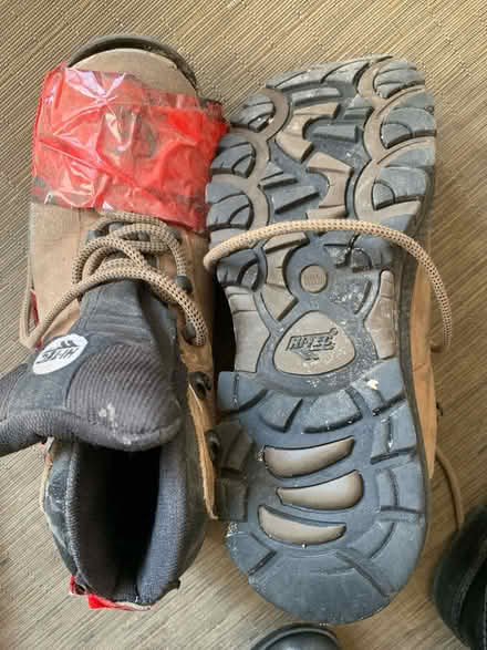 Photo of free Men’s Work Boots (South Brampton) #1