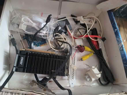 Photo of free Assorted cables (Hartington Road BN2) #1