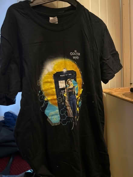 Photo of free Dr who tshirt (Handsworth Sheffield S13) #1