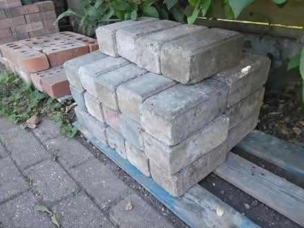 Photo of free Pavier Blocks (Welwyn AL6) #1