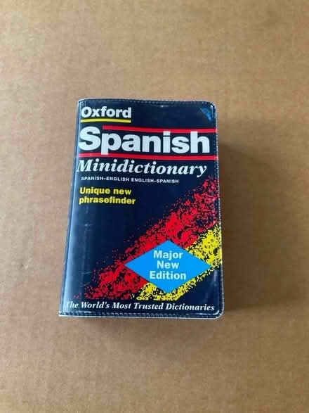 Photo of free Spanish dictionary (Northcourt OX14) #1
