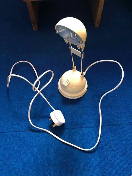 Photo of free Small telescopic lamp 10”-18” (Lancaster, Skerton) #2
