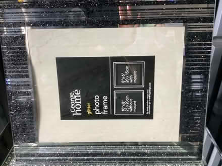 Photo of free Glitter edge photo frame (Hatfield, AL10) #1