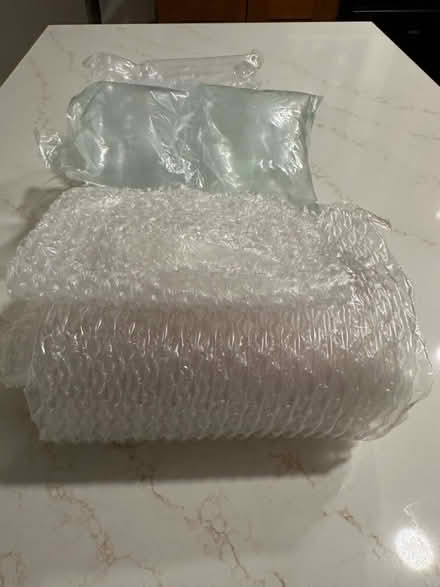 Photo of free Packing and gifting materials (UWS (W. 85th & Riverside Dr.)) #1