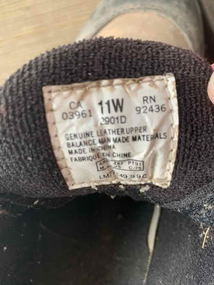 Photo of free Men’s Steel Toe Work Shoe 11W (South Brampton) #3
