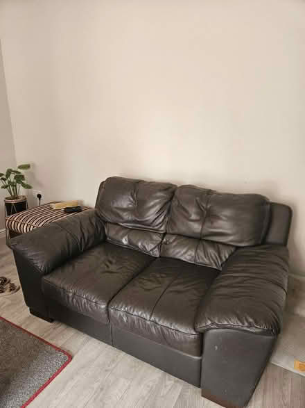 Photo of free 2 seater leather sofa. Brown. (Harbury CV33) #1