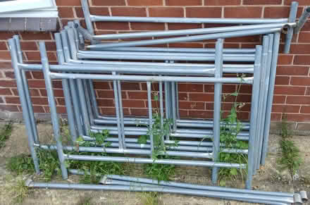 Photo of free DIY scaffold tower (Seighford ST18) #1