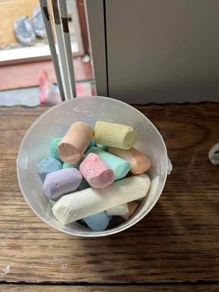 Photo of free Chalk (Whitton. TW3) #1