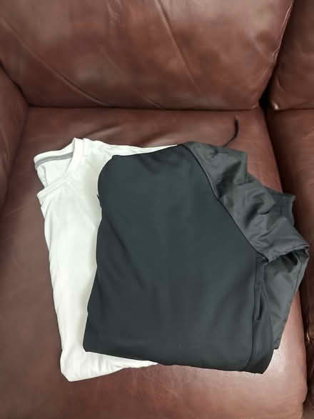 Photo of free Men’s medium clothing (Common Edge FY4) #1