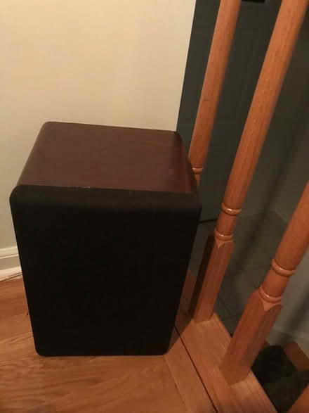 Photo of free Custom 5-speakers home audio set (Berkeley Heights, NJ) #4