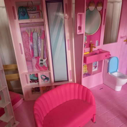 Photo of free 3 Storey Barbie Dream House • Used (Clapham Common) #4