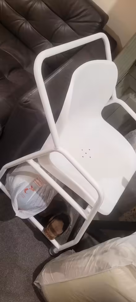 Photo of free Bath chair (Canning town E16) #1
