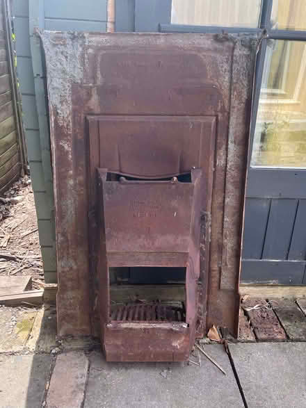 Photo of free Victorian fireplace (Catford South SE6) #2