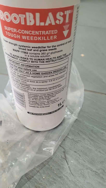 Photo of free Root blast weed killer 500g (Bromley BR1) #1