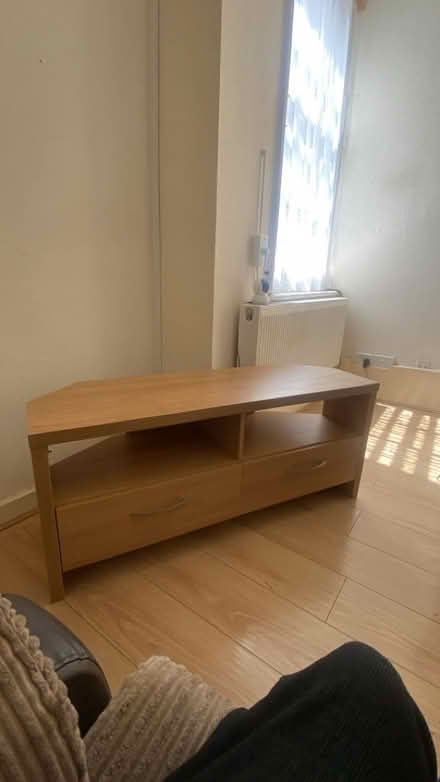 Photo of free TV unit with drawers (Barnsbury N1) #1