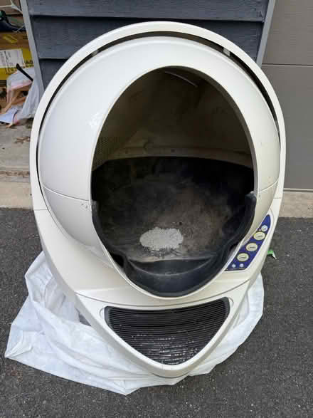 Photo of free Litter Robot 3 (North Reston) #1