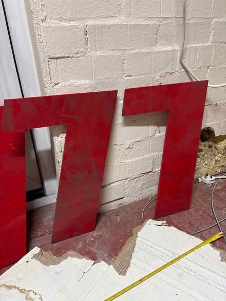 Photo of free Letters - plastic (SW8) #1