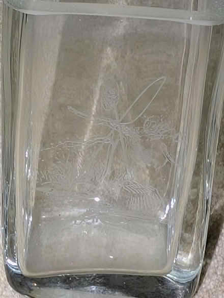 Photo of free Small glass rosebud vase. (AB22) #4